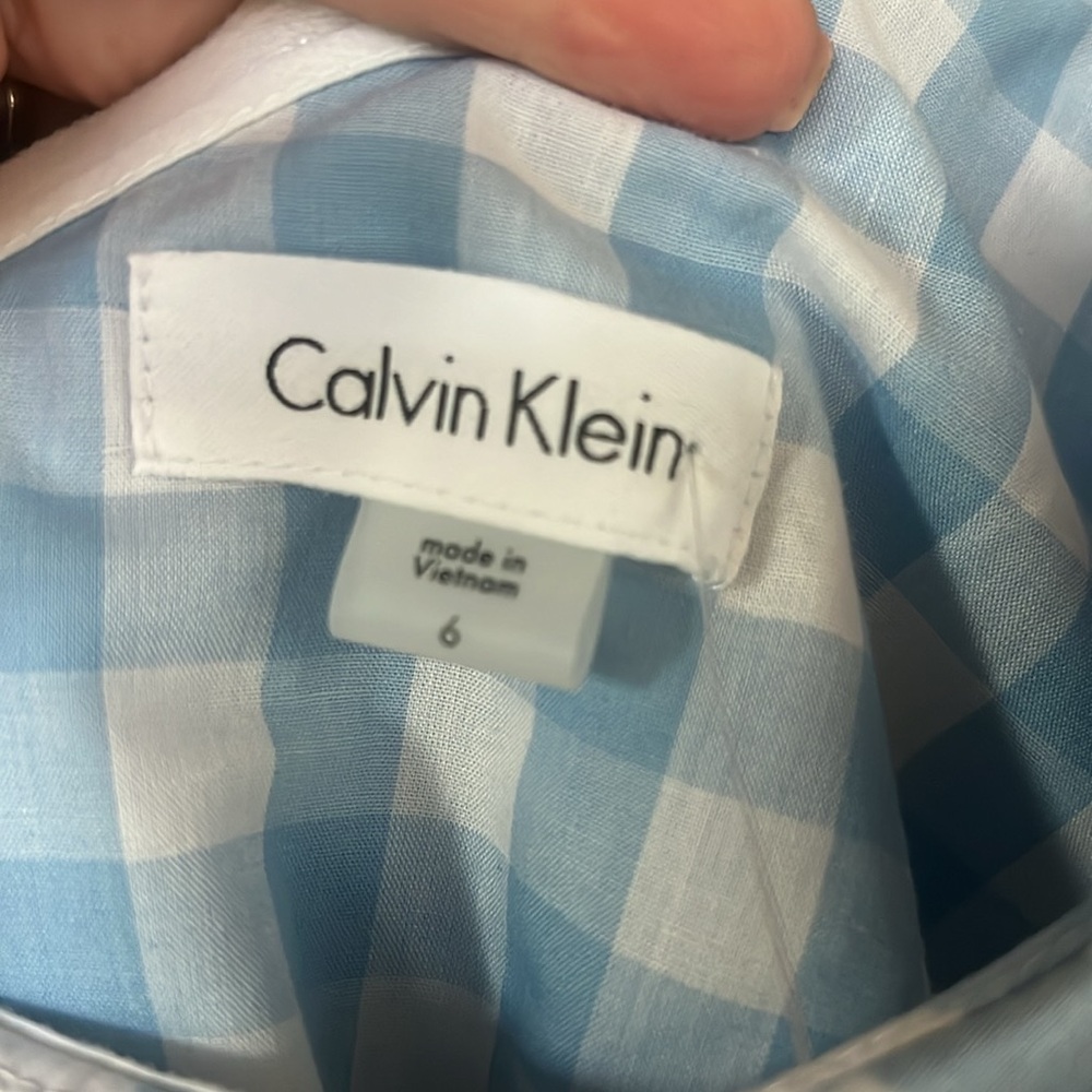 Calvin Klein - Picture 5 of 5